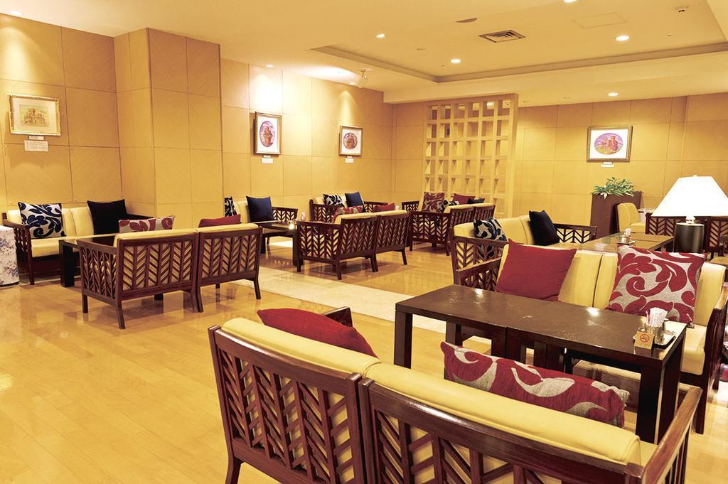 Hotel Royal Orion Naha Esterno foto